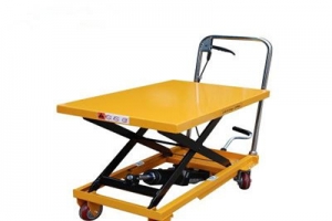 手動(dòng)式移動(dòng)液壓升降平臺(tái)車正確操作視頻。