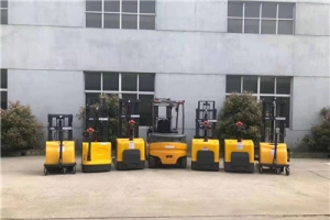 如何讀懂輕型全電動堆高車的技術(shù)參數(shù)？