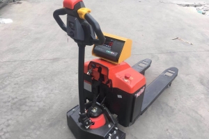 電動(dòng)搬運(yùn)車的蓄電池為什么會(huì)損壞？